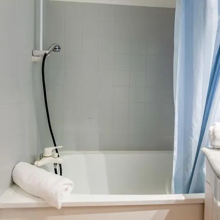 Apartamento La Borgia A- B- C-11 By Interhome *